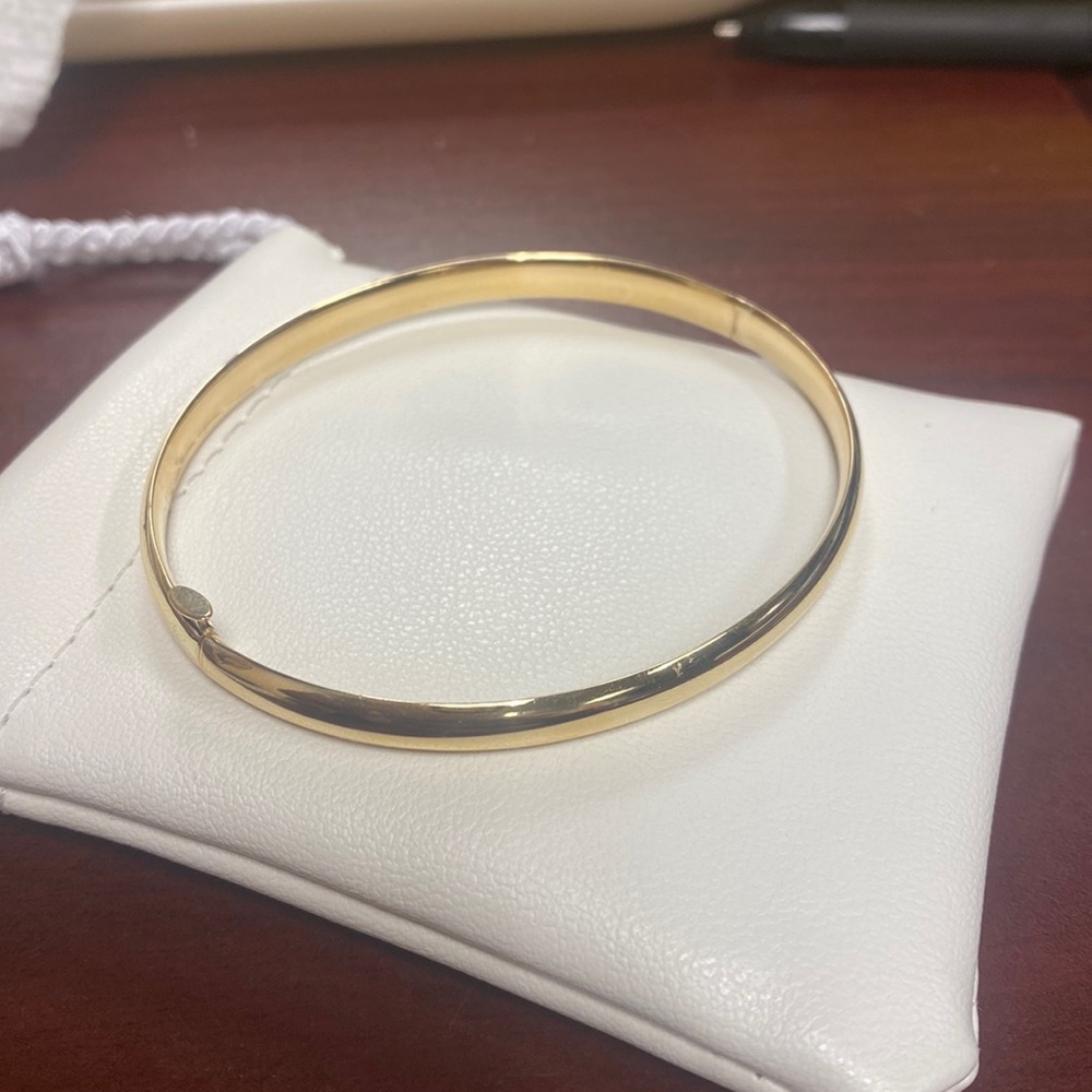 10k gold bangle